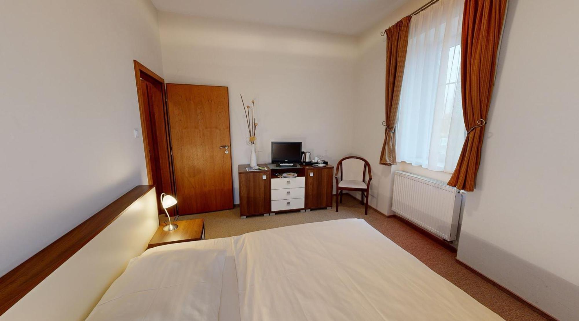 Klaudia'S Hotel & Restaurant At Golf Resort, Bac Samorin Kültér fotó
