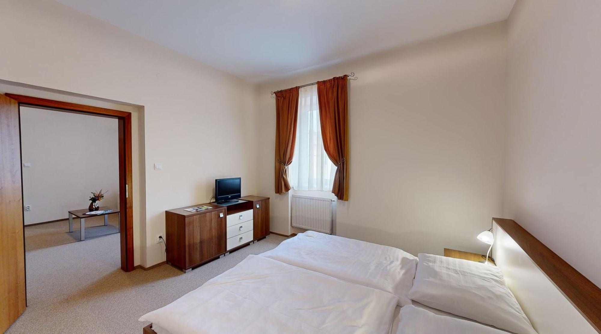 Klaudia'S Hotel & Restaurant At Golf Resort, Bac Samorin Kültér fotó